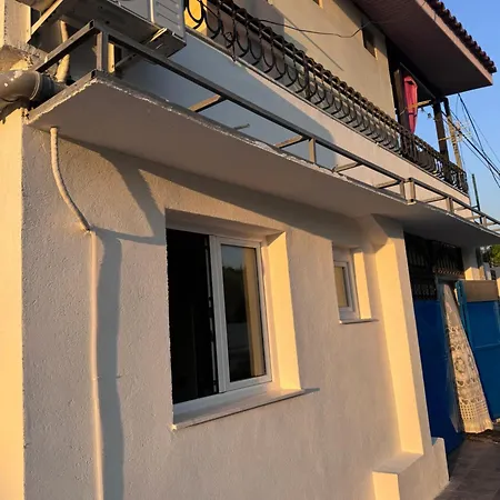 The Grandmother Durrës